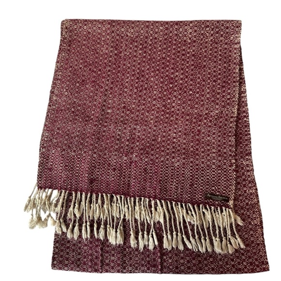 Artisans Angkor Pink and Cream Woven Scarf with Fringe - Picture 2 of 6